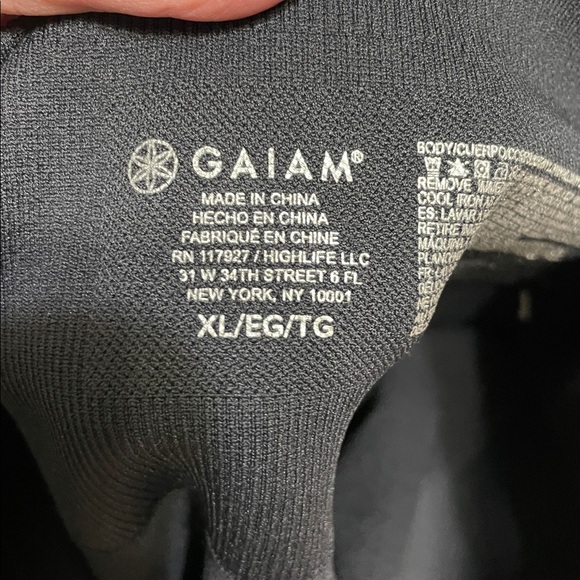 Gaiam Warrior Seamless NWOT Black High Waisted Leggings Size XL - Picture 4 of 9